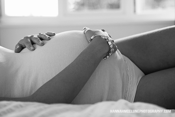 Maternity bump pregnancy photographer Reading Berkshire-3a
