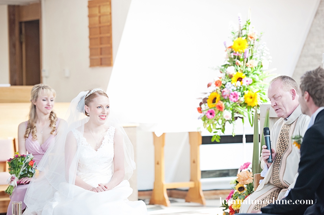 Berkshire wedding photographer-19