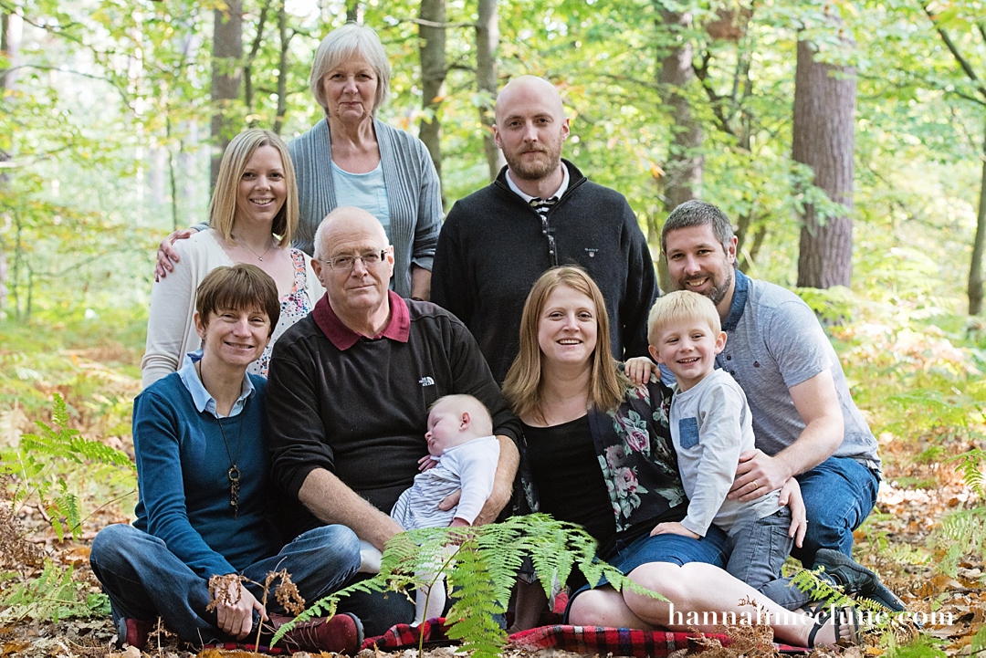 Family photography in the woods, Bracknell, Berkshire-19