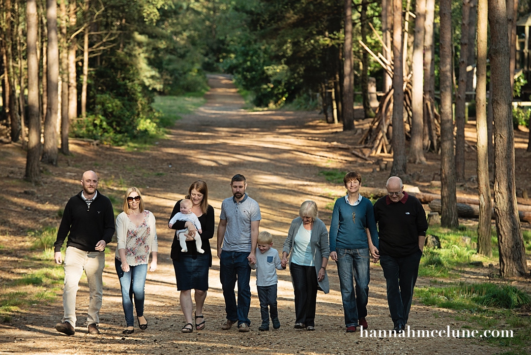 Family photography in the woods, Bracknell, Berkshire-2