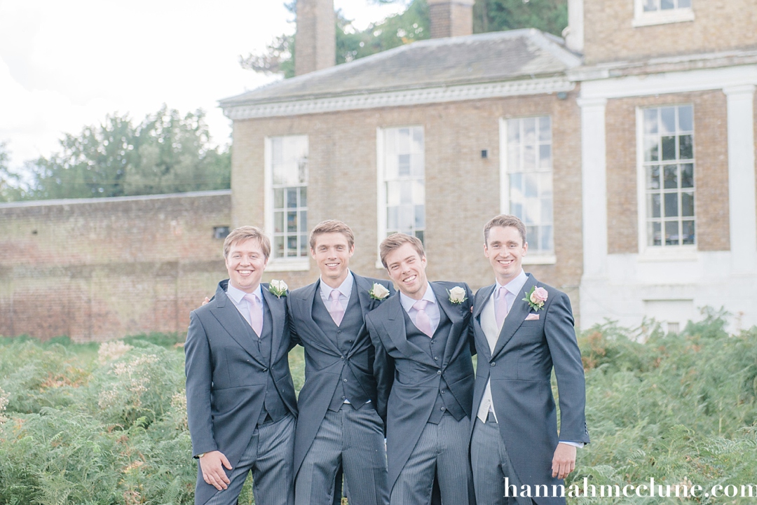 Hampton Court House Wedding Photographer-11