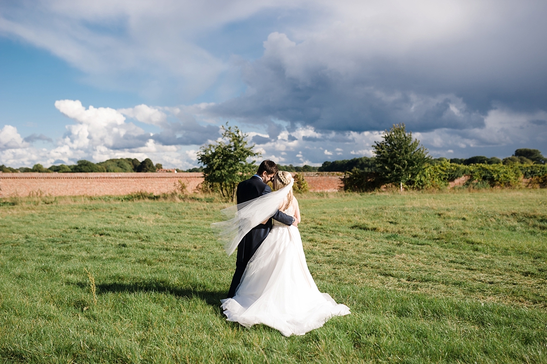 lillibrooke-manor-wedding-photographer-11