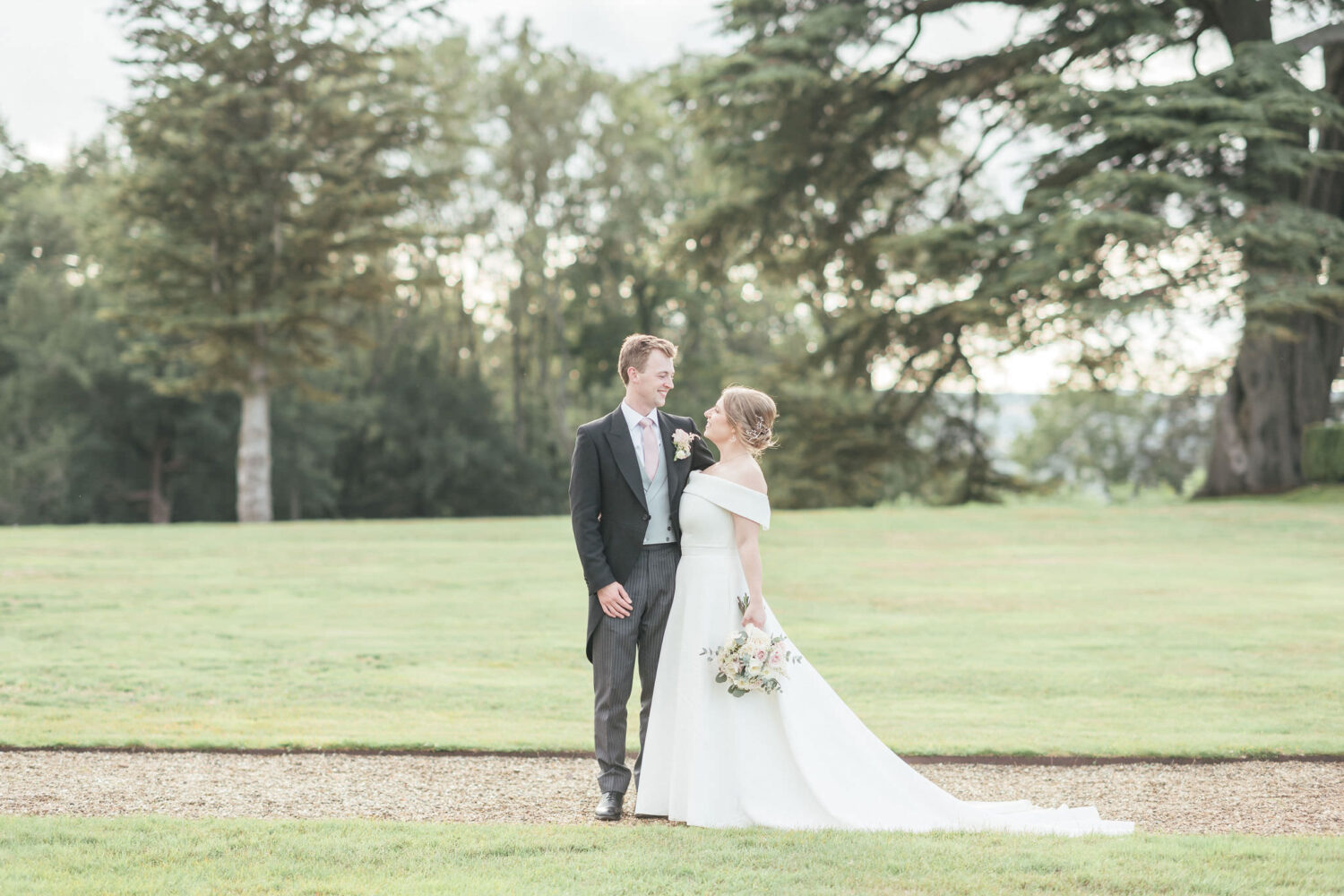 Hedsor House Summer Wedding