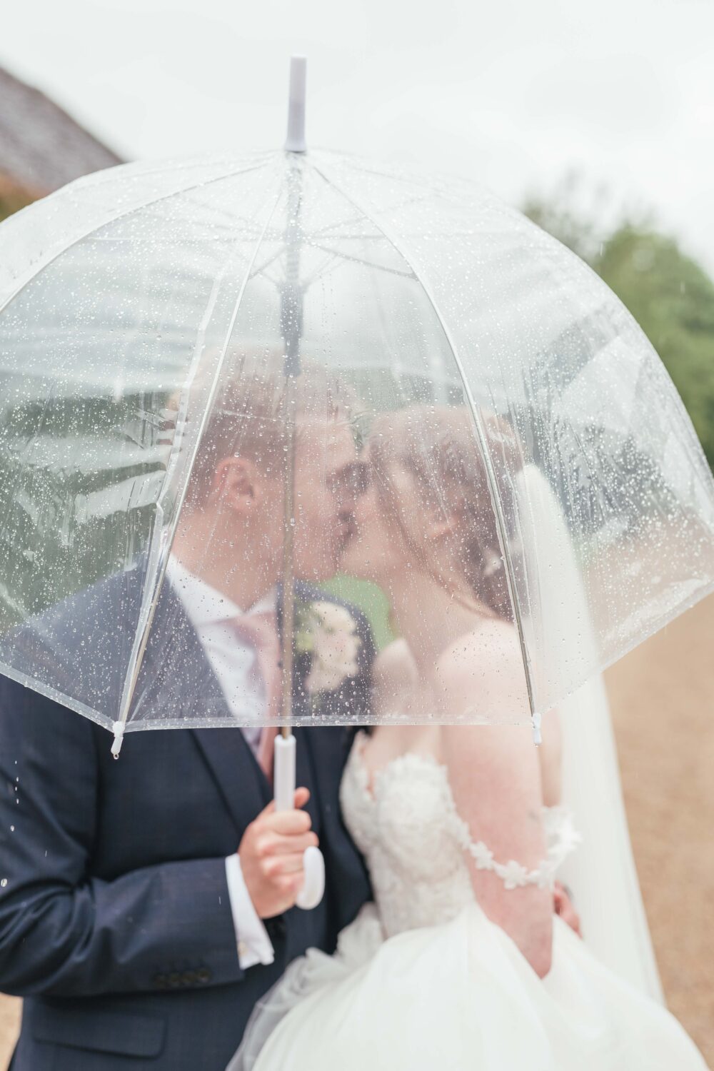 Rainy wedding day tips